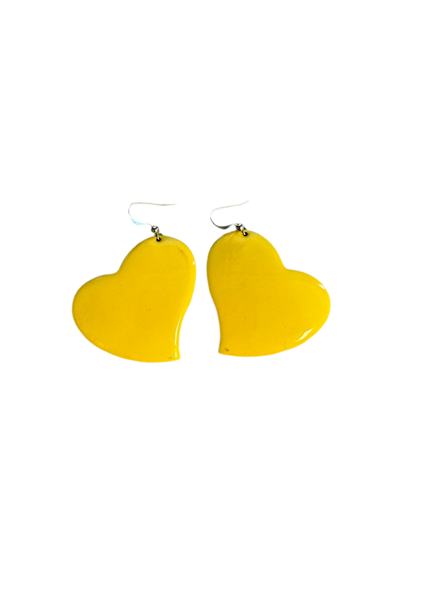 METAL YELLOW HEART EARRINGS