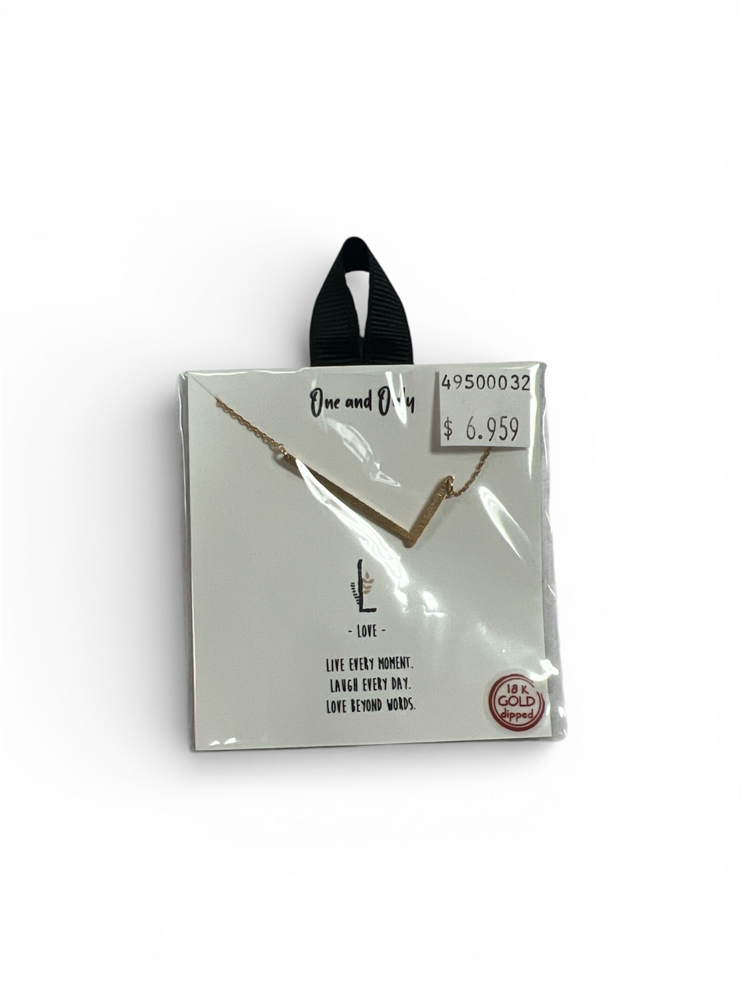 GOLD “L” NECKLACE