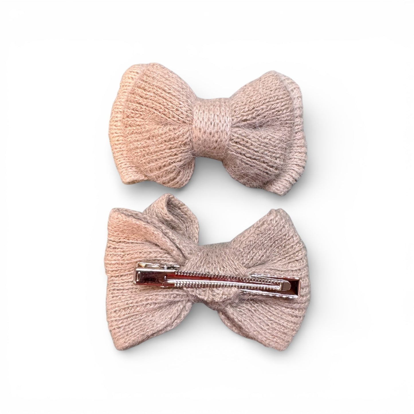 SOFT KNIT BOW HAIR CLIP