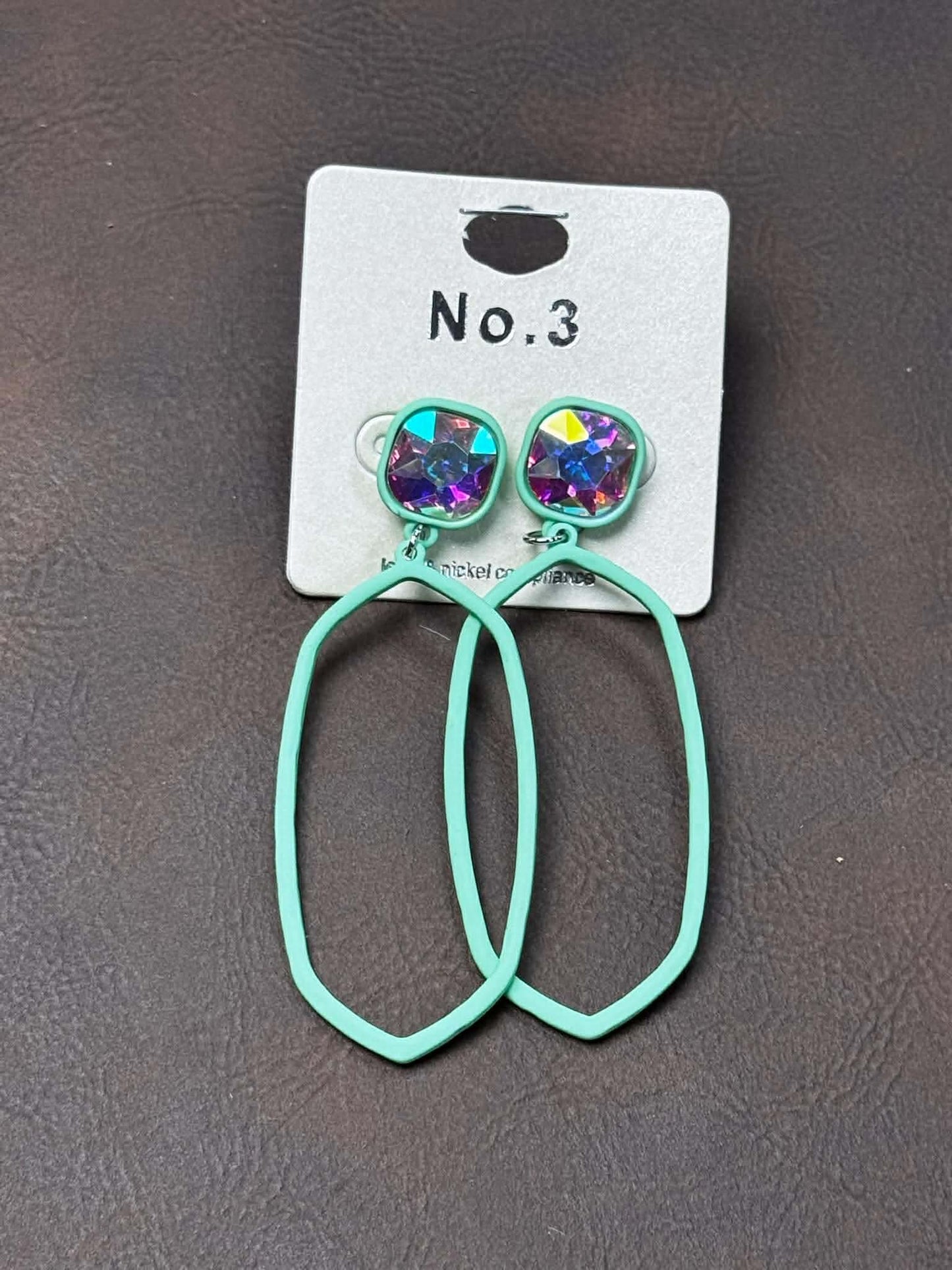 OVAL DANGLE EARRINGS WITH AB