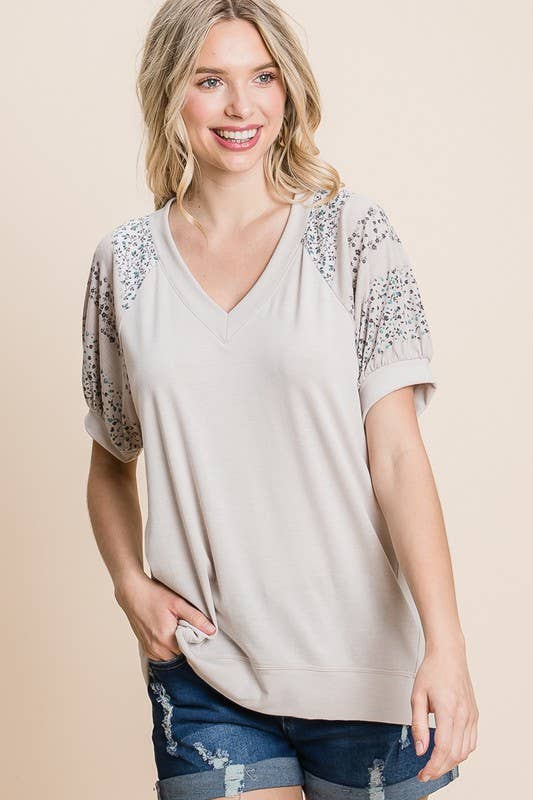 Floral Printed Puff Sleeves V-Neck Top