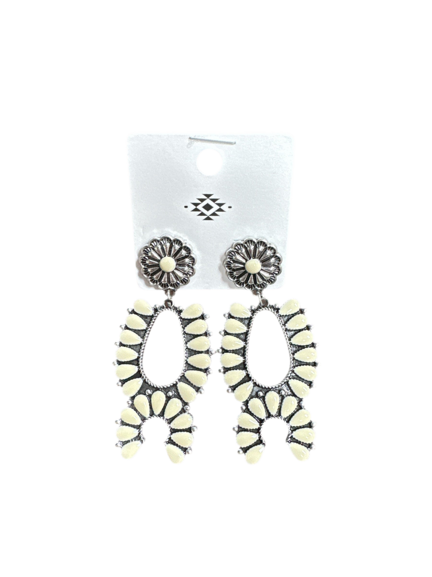 CREAM TEARDROP FLOWER BLOSSOM EARRINGS