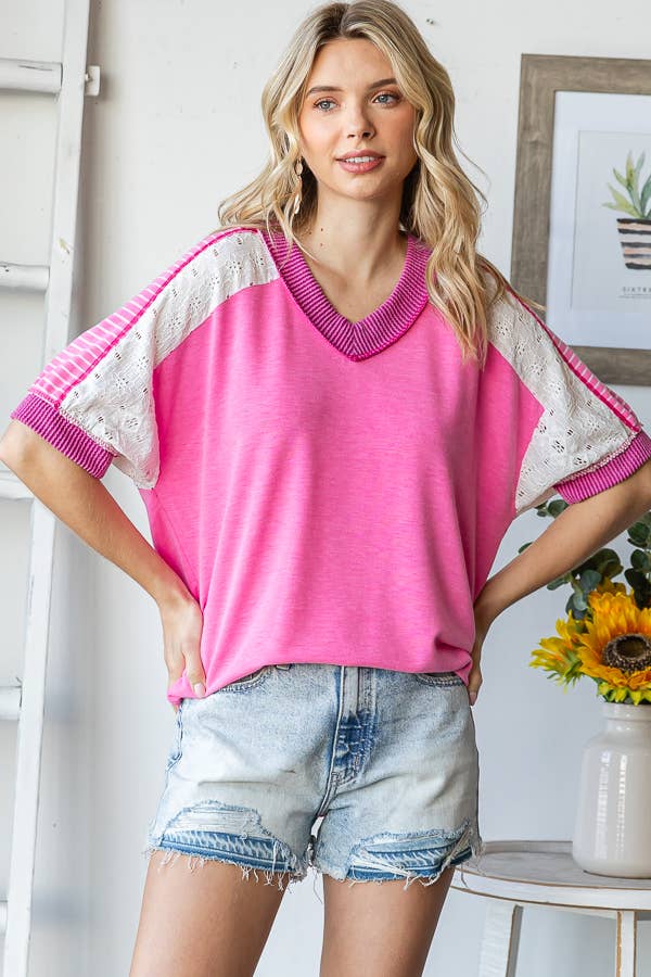 [PLUS SIZE]Multi Fabric Lace Detail Short Sleeve Top T5888XL