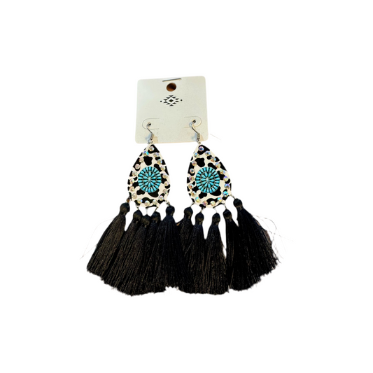 METAL AND TASSEL EARRINGS