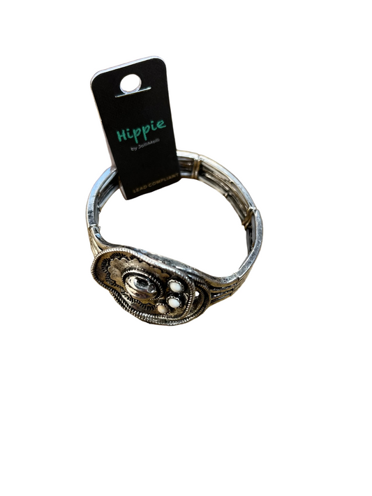 WHITE METAL COWBOY BRACELET