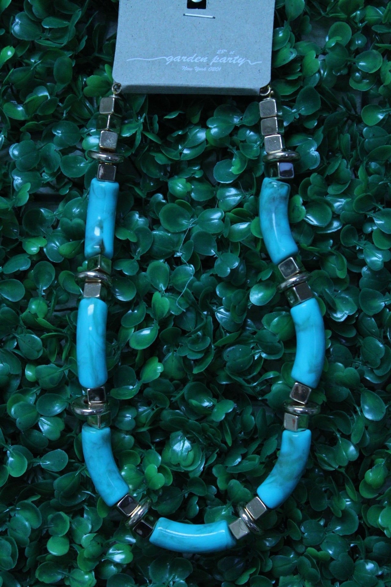 GOLD WITH TURQUOISE NOODLE NECKLACE