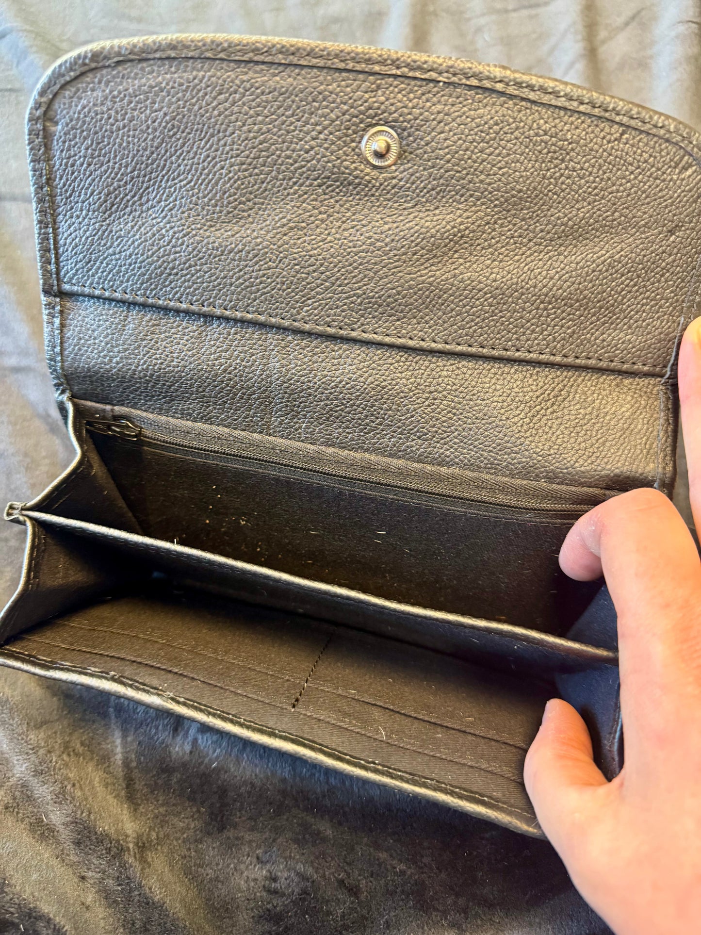 HAIR ON HIDE PATCH WALLET