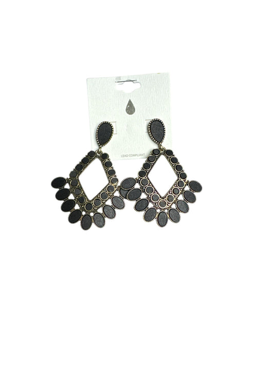 BLACK  ROCK DIAMOND EARRINGS