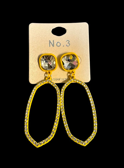OVAL EARRINGS WITH AND WITHOUT STONES