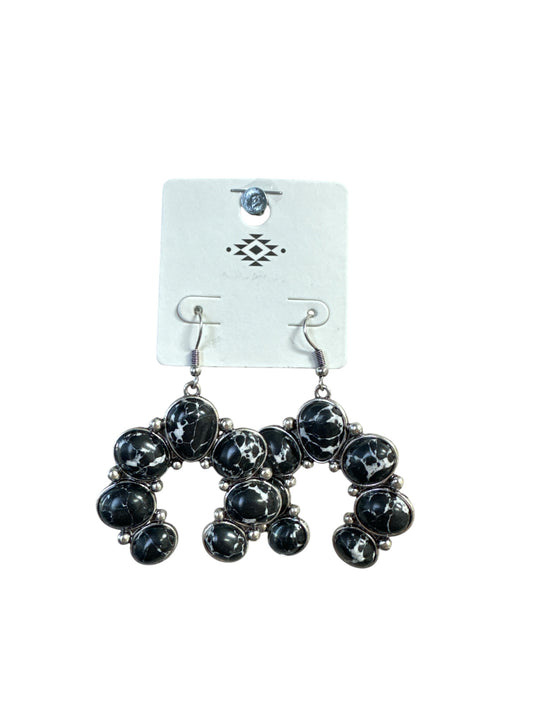BLACK MARBLE STONE BLOOM EARRINGS