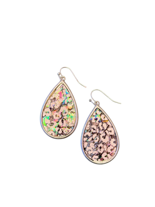 METAL IRIDESCENT LEOPARD PRINT EARRINGS