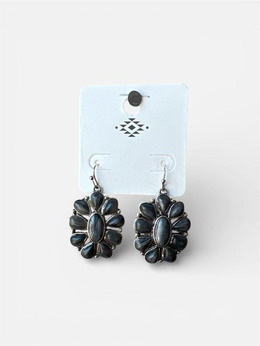 BLACK BLOSSOM EARRINGS