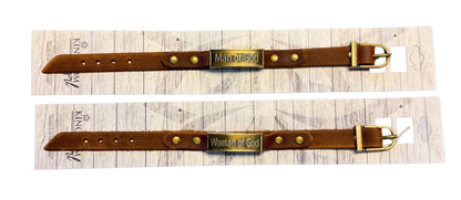 LEATHER BRACELET WITH METAL PLATE WITH SAYING