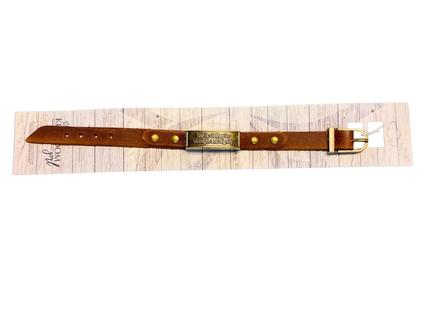 LEATHER BRACELET WITH METAL PLATE WITH SAYING