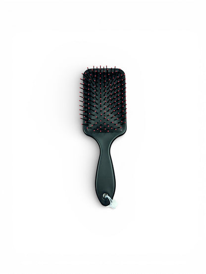 INITIAL HAIR  BRUSH
