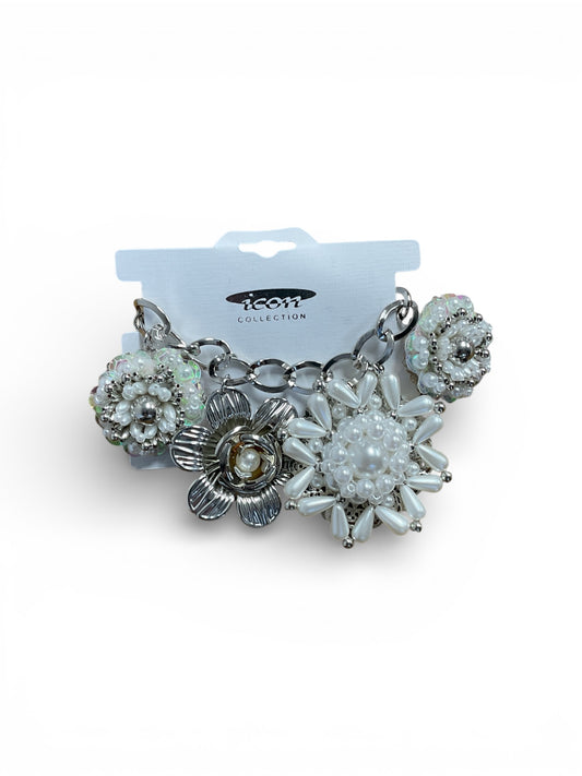 FLOWER BLOSSOM SILVER AND PEARL BRACELET