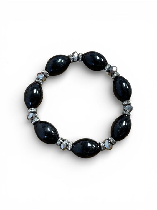 BLACK OVAL BEADED BRACELET