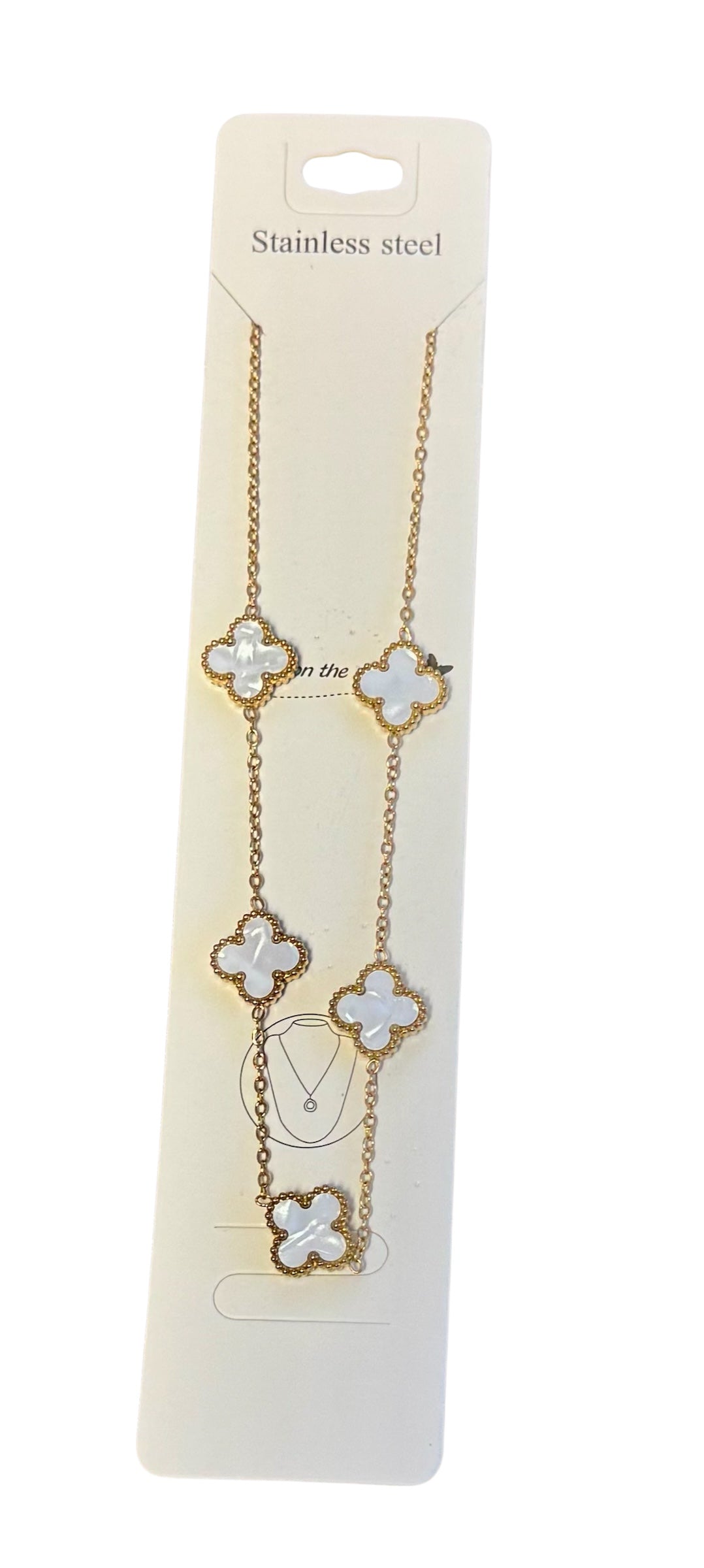 CLOVER NECKLACE