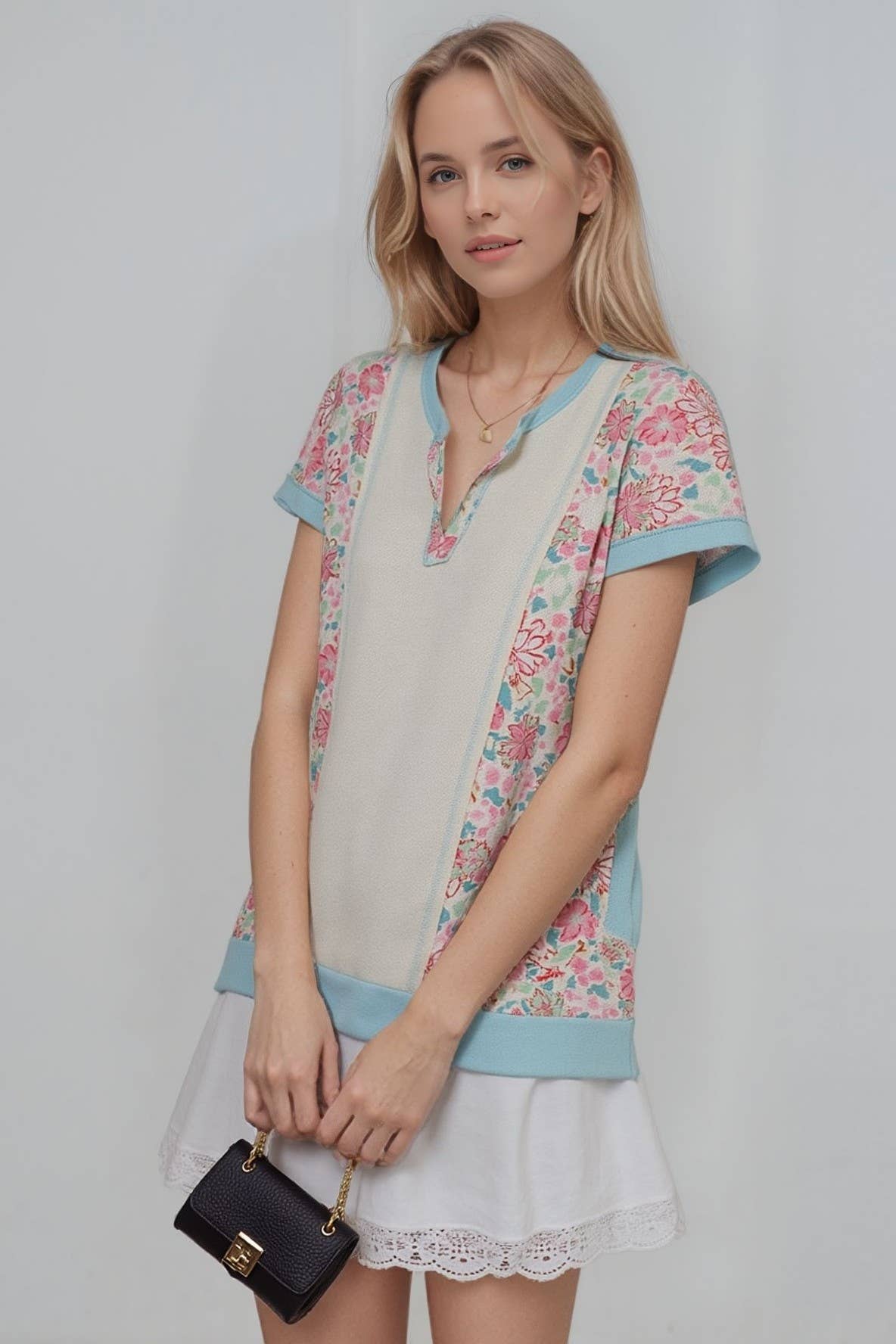 MINT AND CREAM PANEL TOP