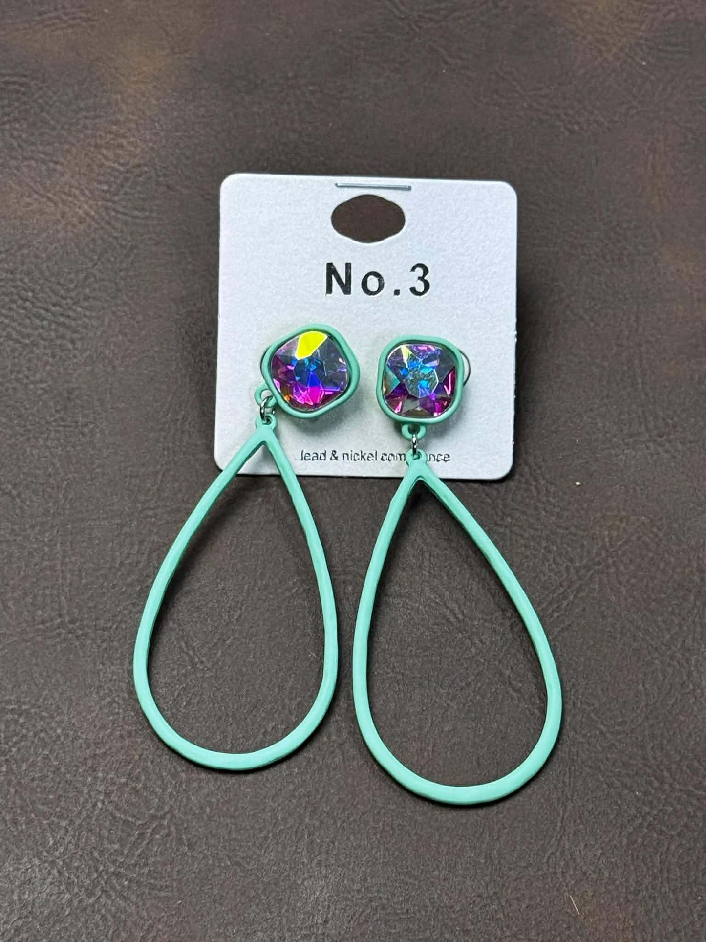 TEAR DROP EARRINGS WITH AND WITHOUT STONES