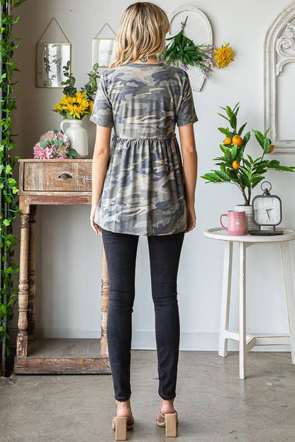 CAMO PRINT TOP